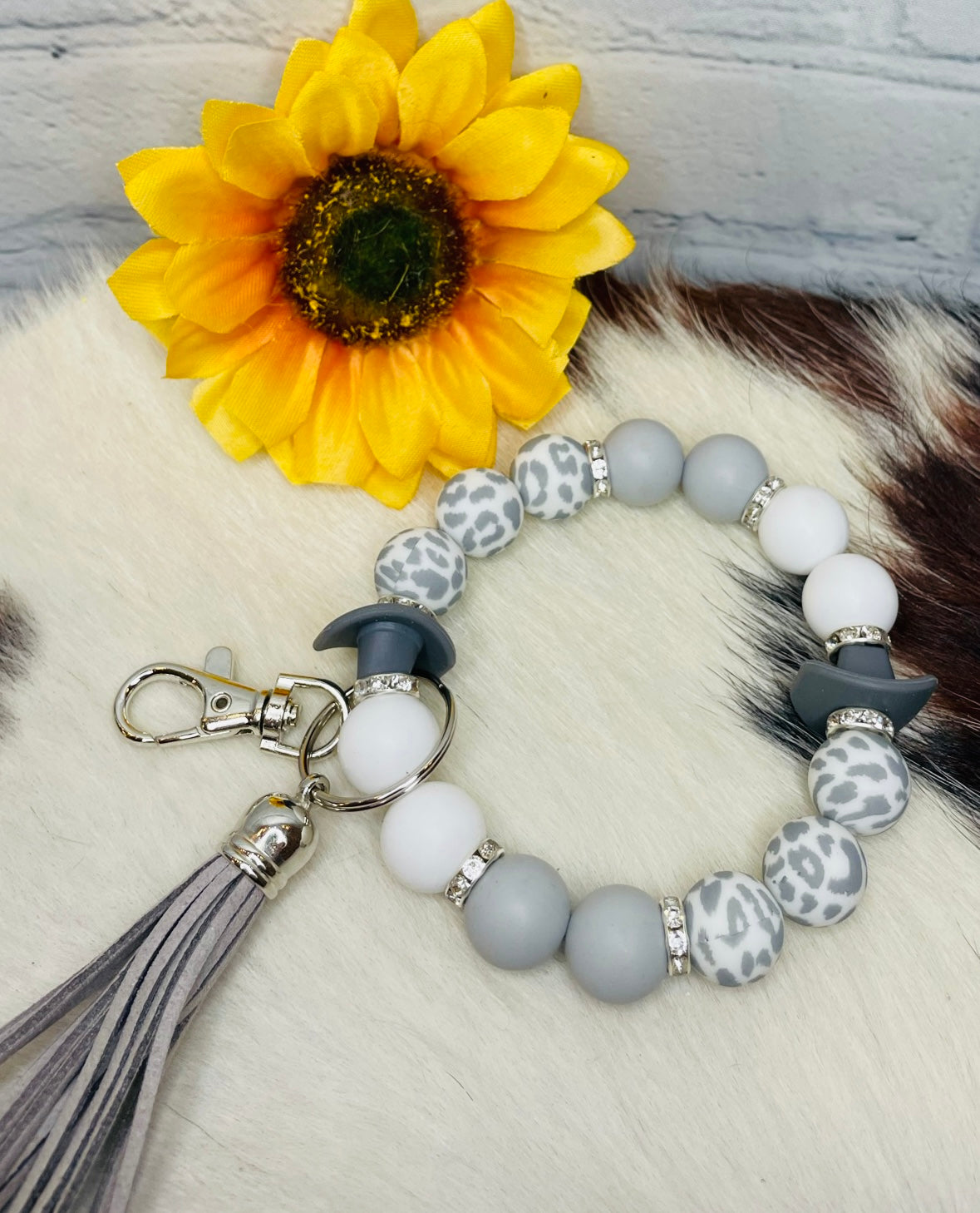 Grey Leopard Cowboy Hat Keychain Bracelet with Tassel