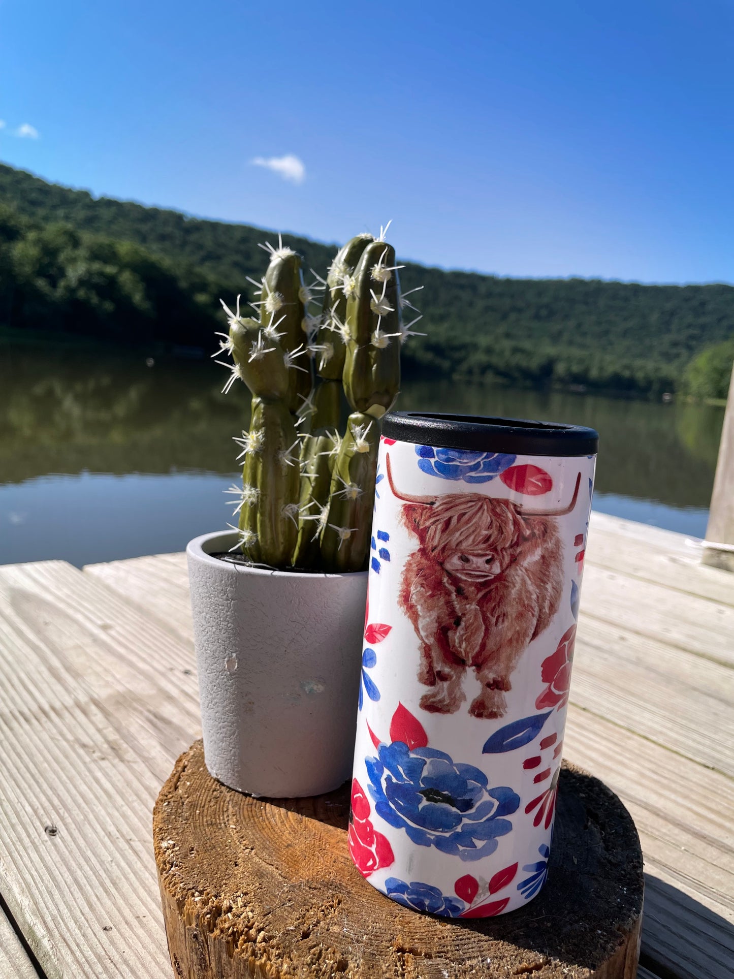 Highland Cow Slim Can Insulator